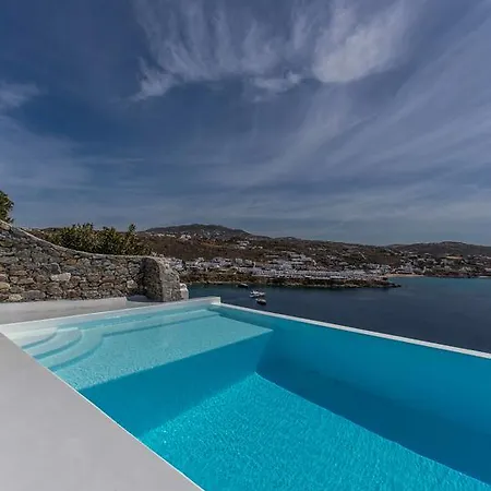 Villa Aqua